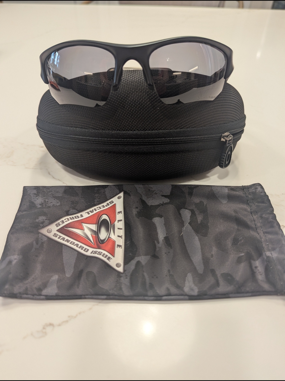 New W/O Tags Oakley Sunglasses FLAK JACKET XLJ Polarized 11-435